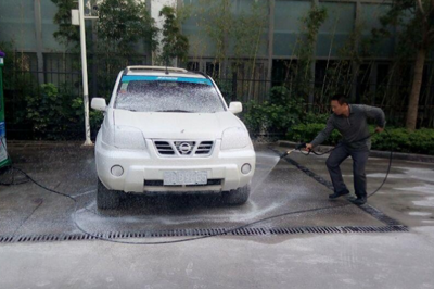 自助洗车加盟费多少钱